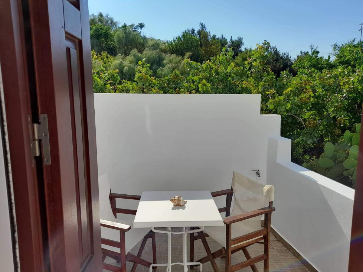 Matilda Milos - Cycladic Living Daire Triovasálos Dış mekan fotoğraf