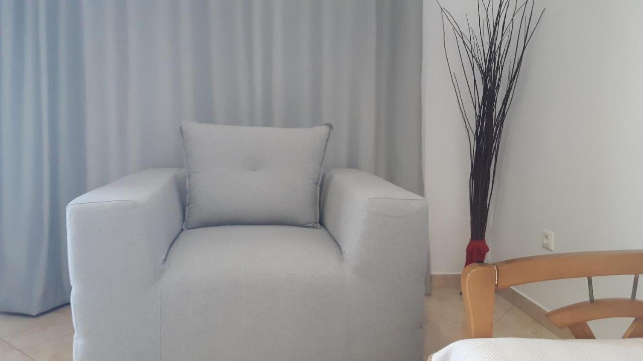 Matilda Milos - Cycladic Living Daire Triovasálos Dış mekan fotoğraf