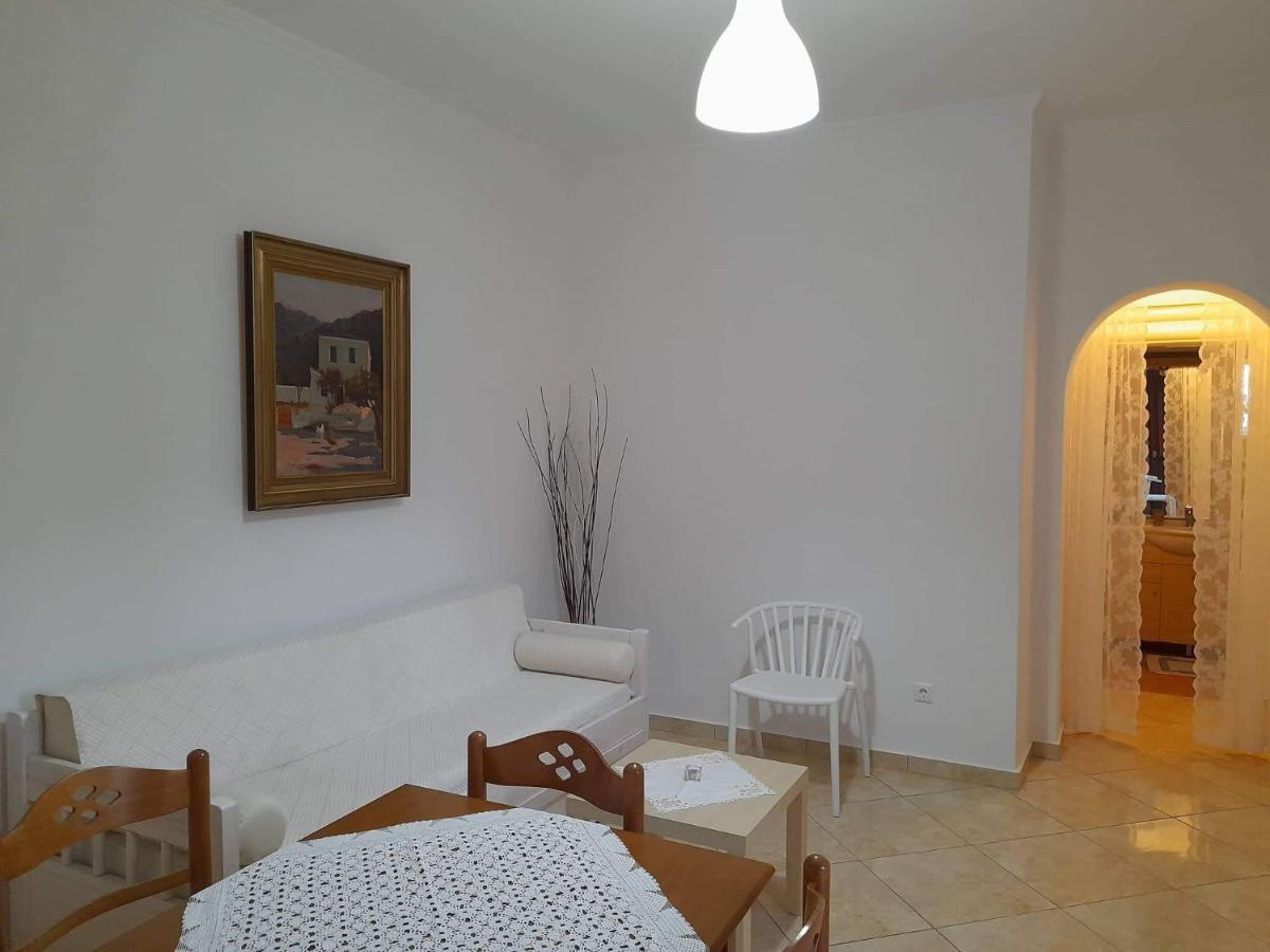 Matilda Milos - Cycladic Living Daire Triovasálos Dış mekan fotoğraf