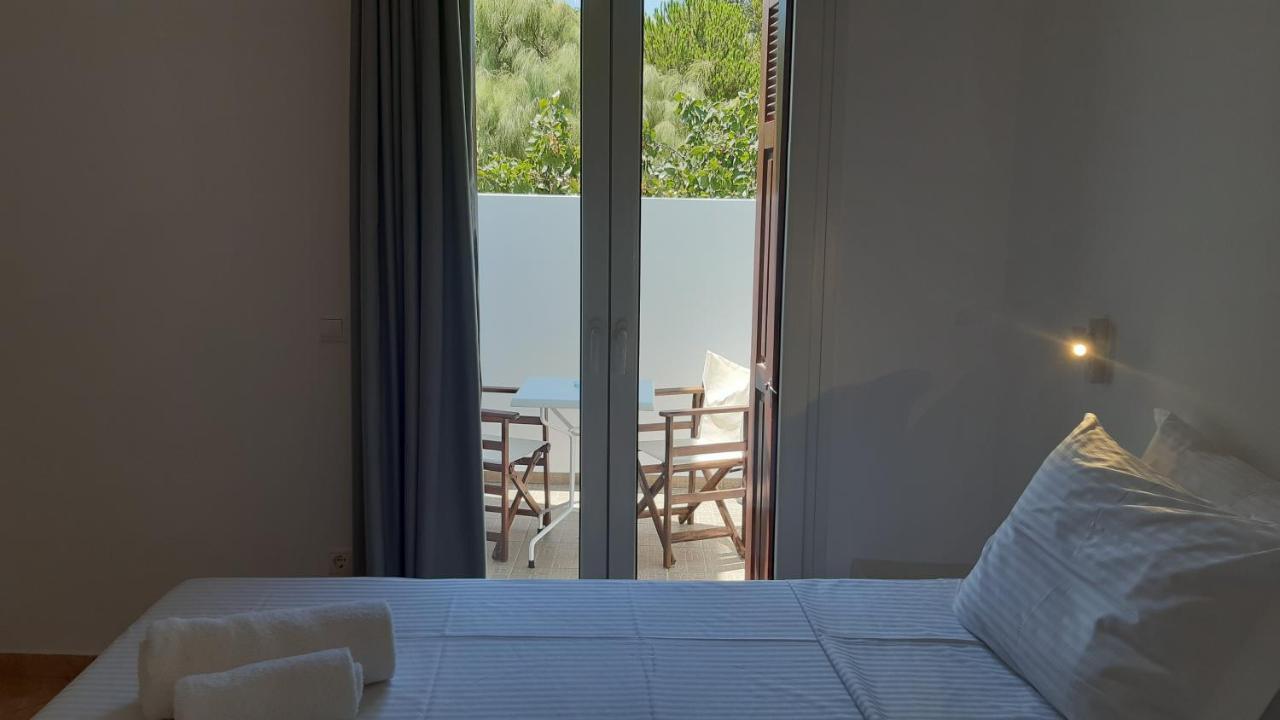Matilda Milos - Cycladic Living Daire Triovasálos Dış mekan fotoğraf